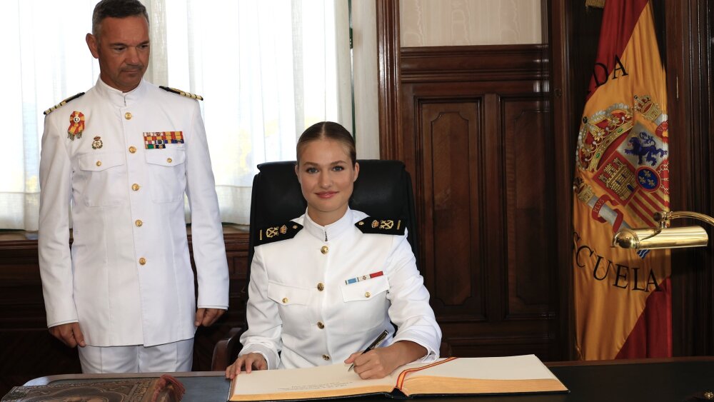 La princesa Leonor retomó su formación militar: así fue su emocionante recibimiento en la armada de Marín