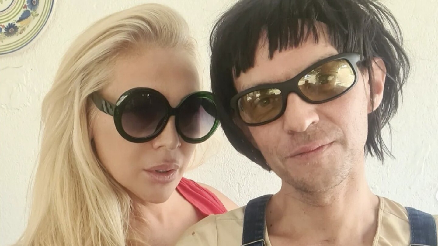 Camilo Blanes, hijo de Camilo Sesto, reapareció como mujer y ahora usa este nombre