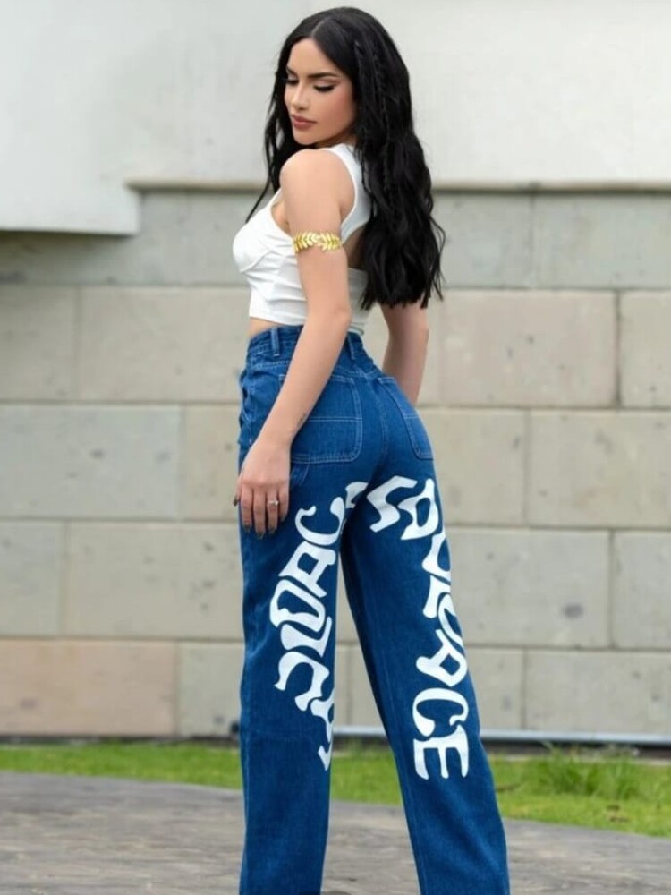 Kimberly Loaiza fotos shein 2022