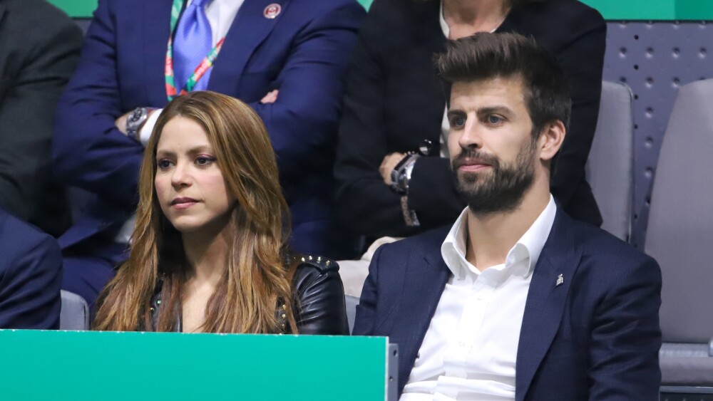 GERARD PIQUÉ Y SHAKIRA EN UN EVENTO PÚBLICO.