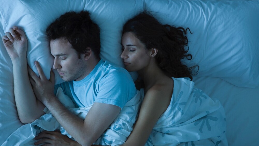 Qué posición duermes con tu pareja