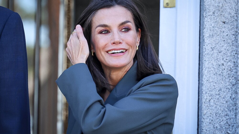 Los problemas de Letizia con el carnet de conducir y las multas de tráfico, según medios 5 Merca2.es La opinión pública y la imagen de la monarquía