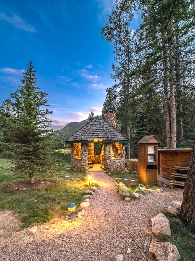 Cheyenne Ranch Colorado Un vistazo a los secretos de Cheyenne Mountain: Cloud Camp y The Ranch ...