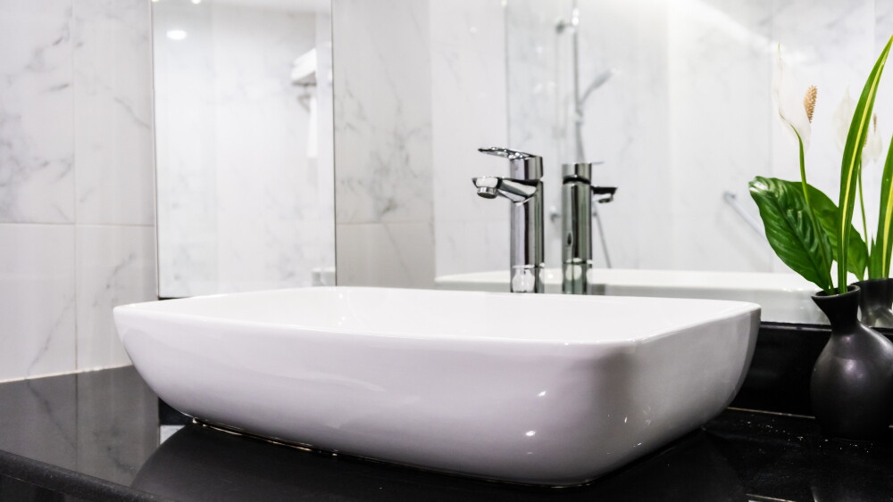 Baños modernos: qué tipo de lavabo elegir para que se vea elegante y minimalista