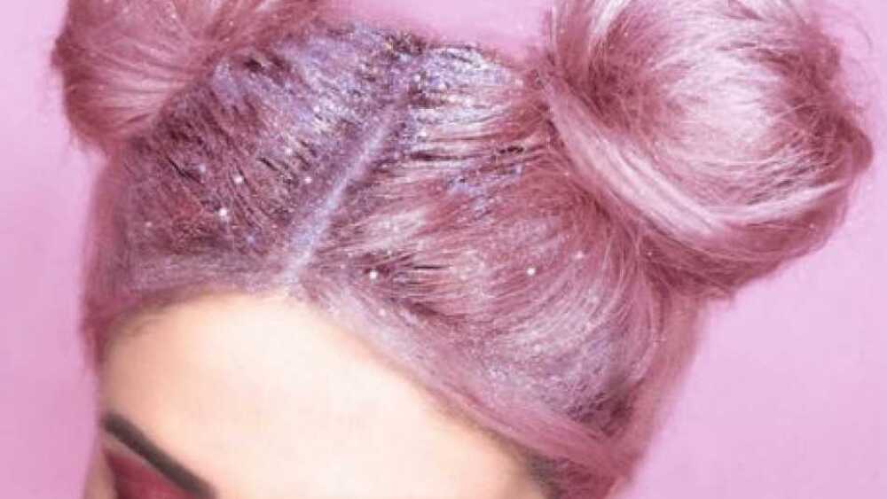 Trend Alert! ¡Ahora tu pelo brillará con las glitter roots!