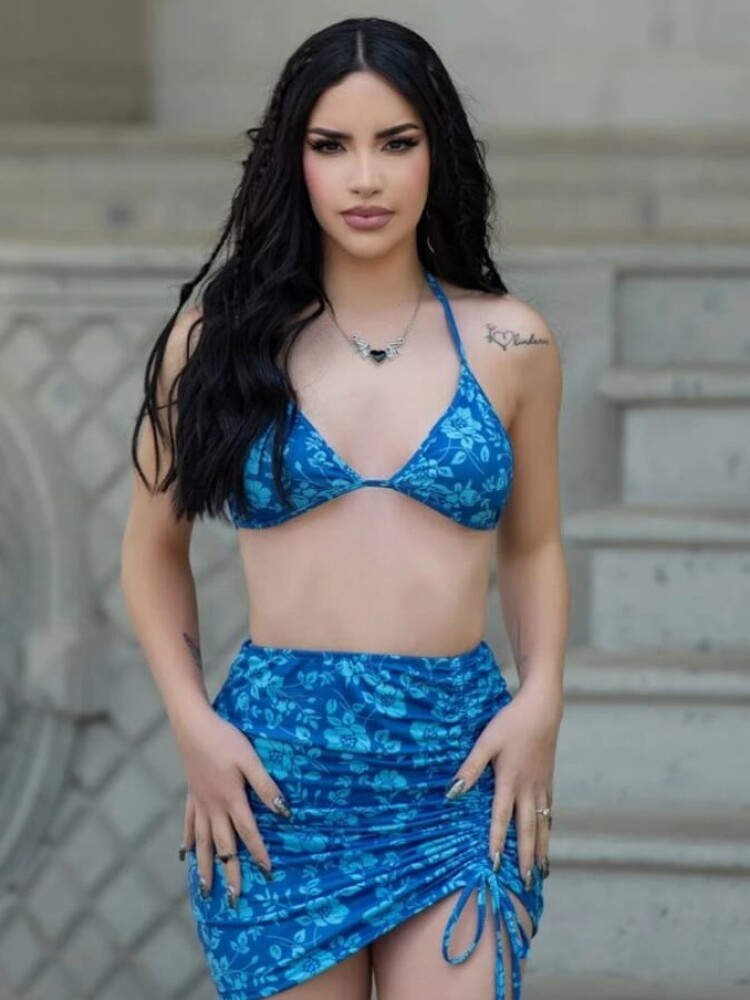 Kimberly Loaiza fotos shein 2022