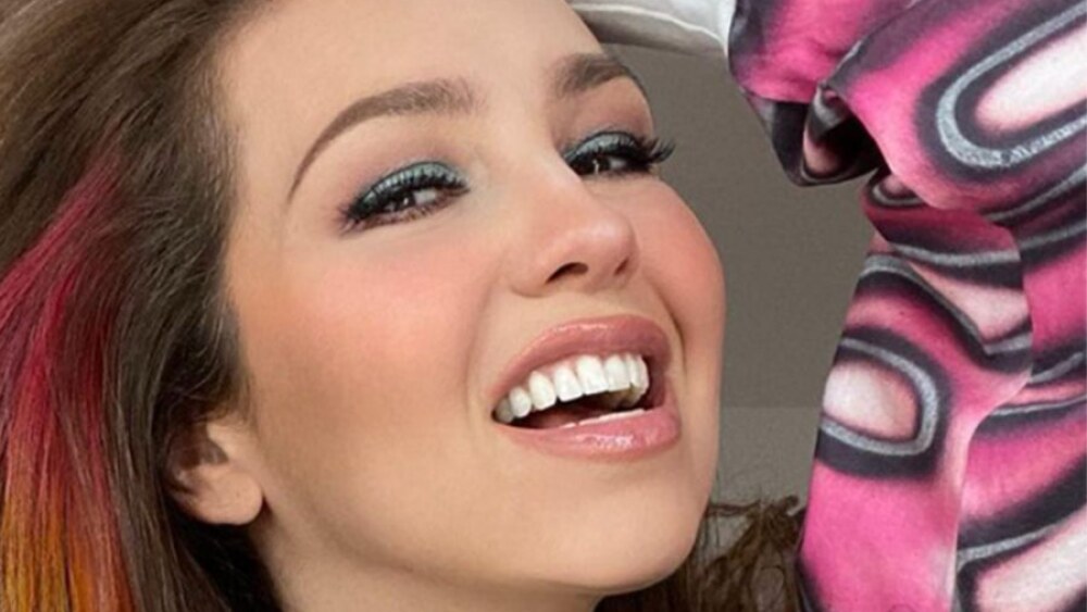 El nuevo pelo de Thalia arcoíris