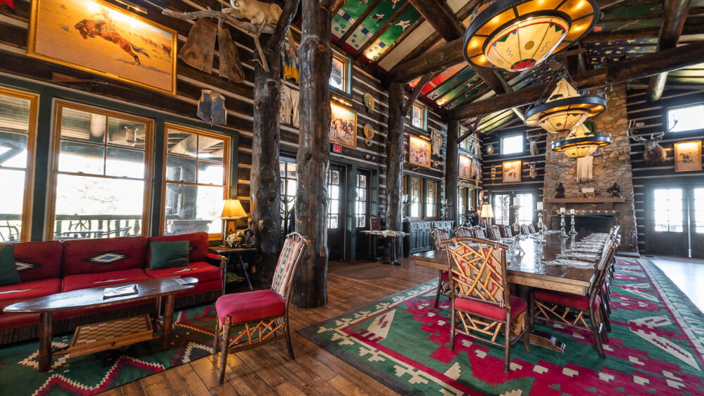 Cheyenne Ranch Colorado Un vistazo a los secretos de Cheyenne Mountain: Cloud Camp y The Ranch ...