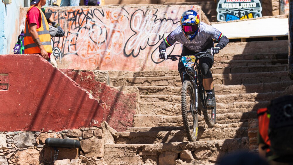 Red bull cerro abajo