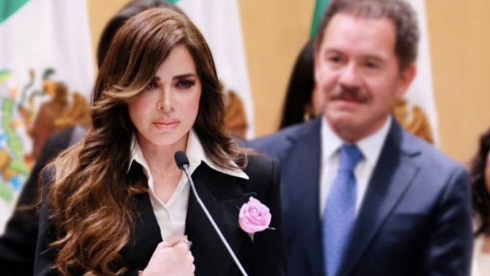 Gloria Trevi acudió a la Cámara de Diputados