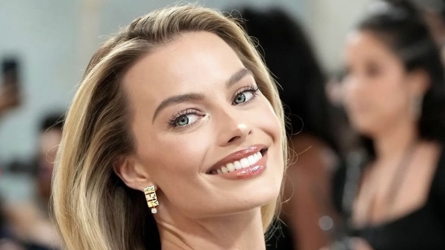 Margot Robbie Es Nombrada La Mujer M s Guapa Del Mundo En 2026 fotos-de-las-chicas-m-s-guapas-del-mundo-en-2025