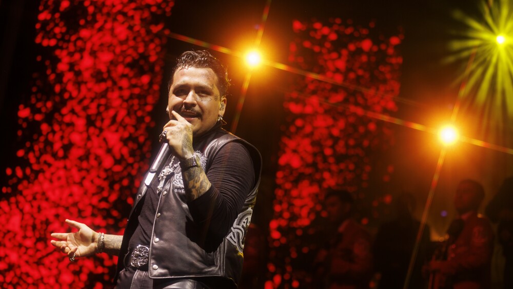 Christian Nodal en concierto.