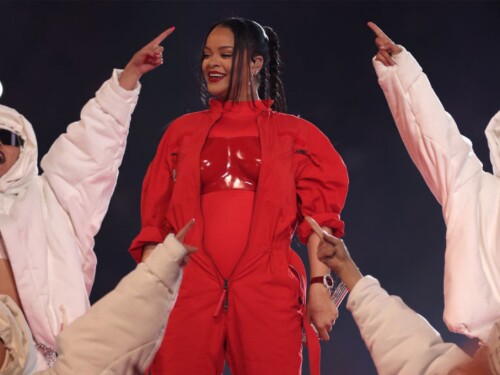 rihanna-super-bowl-3.jpg