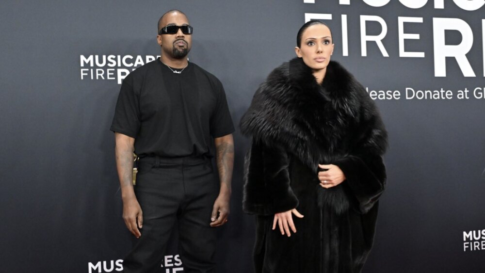 ¿Por qué Bianca Censori y Kanye West fueron expulsados de la alfombra roja de los Grammys 2025?