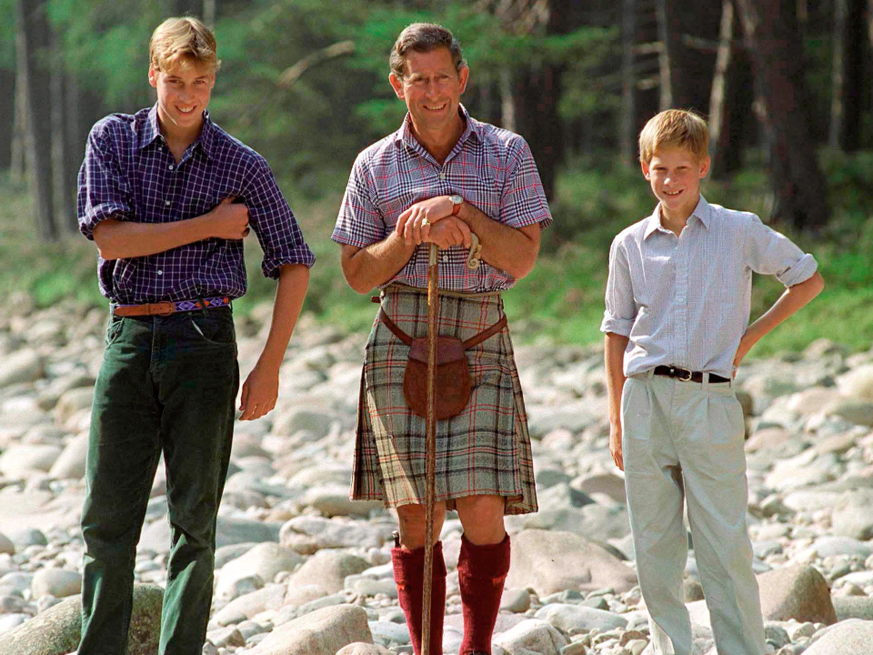 Los cameos del príncipe William y el príncipe Harry en el nuevo documental del rey Carlos III