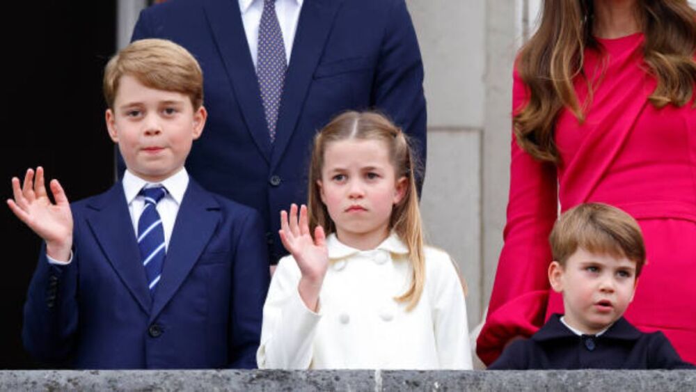 Cómo fue el regreso a clases de la princesa Charlotte y sus hermanos?
