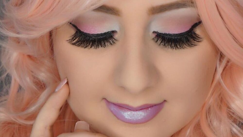 ¡Ya existe un lipstick holográfico de lágrimas de Unicornio!