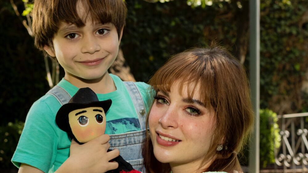 Imelda e hijo de Julian Figueroa