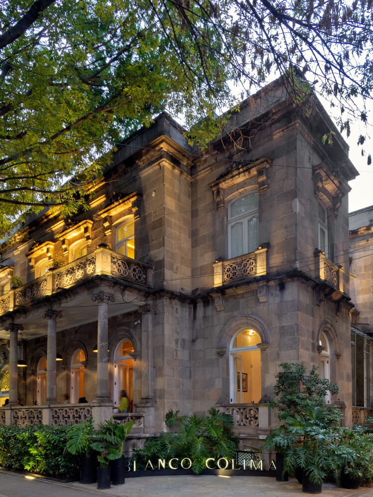 restaurante hot spot Blanco Colima