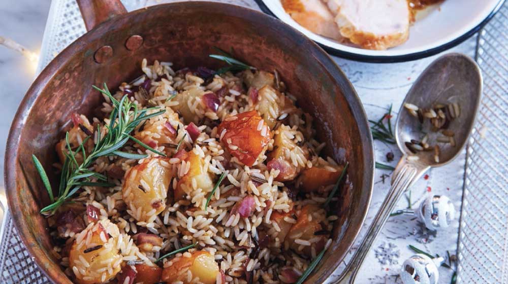 Relleno de pavo de arroz salvaje y pera