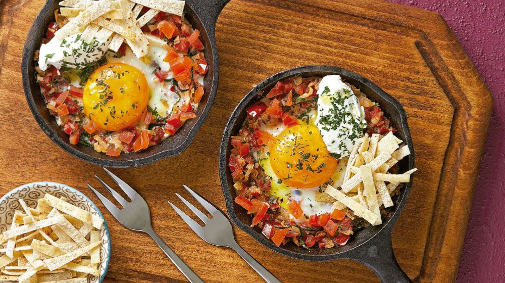 Huevos en cazuela libaneses hechos en microondas