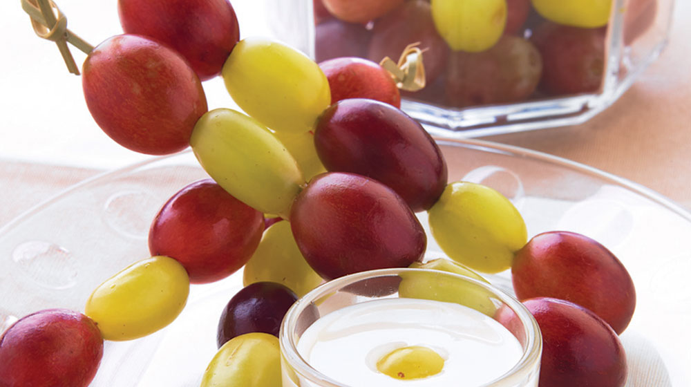Brochetas de uvas receta fácil y rápida